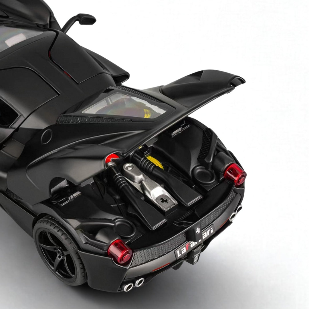 FERRARI SF90 STRADALE RED DIECAST MODEL